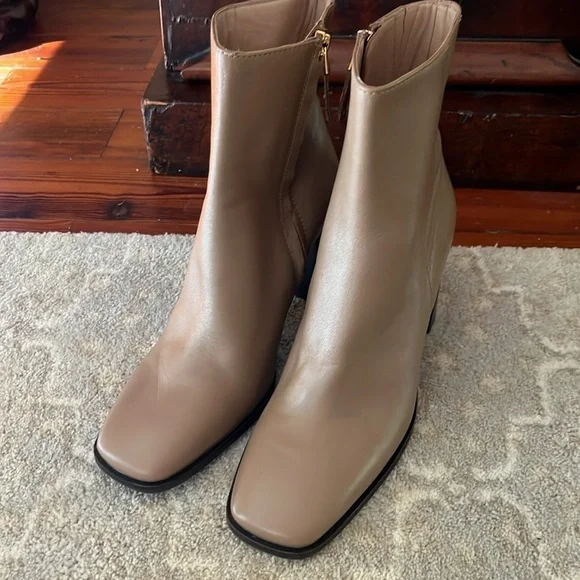 New. Reiss Casey Leather Square Toe Heel Boot size 7 US - Picture 2 of 9